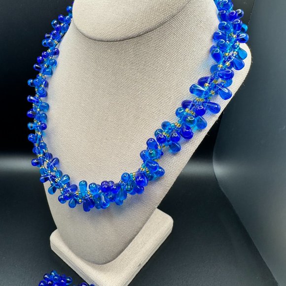 Vintage CZECH element blue teardrop glass beads clips on earrings and necklace - Picture 5 of 16